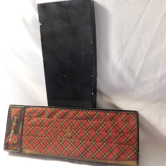 Vintage Wickbury Ltd. Plaid Cummerbund and Bow Tie Set - Picture 1 of 10